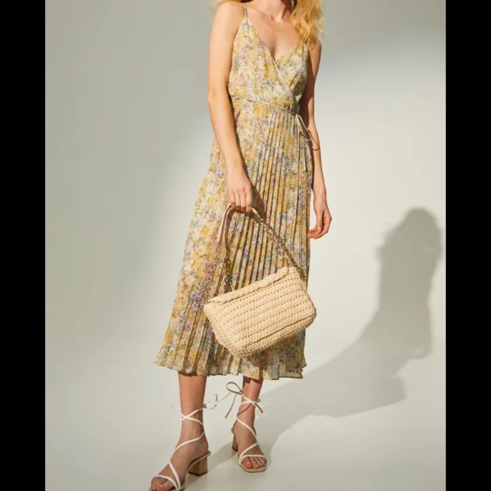 Floral Midi Dress - CLOSET CLEAR OUT
